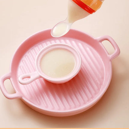 Title: Silicone Baby Feeding Spoon Bottle